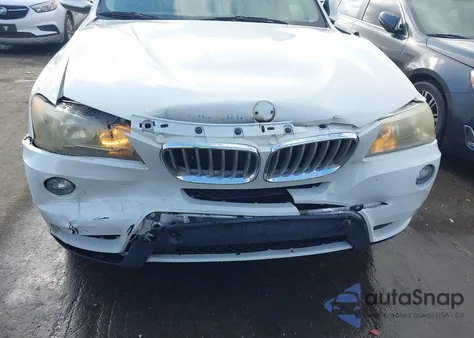 2011 BMW X3 xDrive28I z USA, uszkodzony, nr VIN 5UXWX5C54BL702624